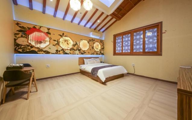 Jeonju Hanok Hotel Kung Eksteriør billede